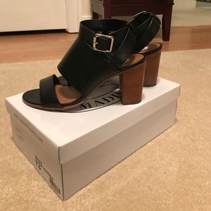 Steve Madden black block Sandals 7.5